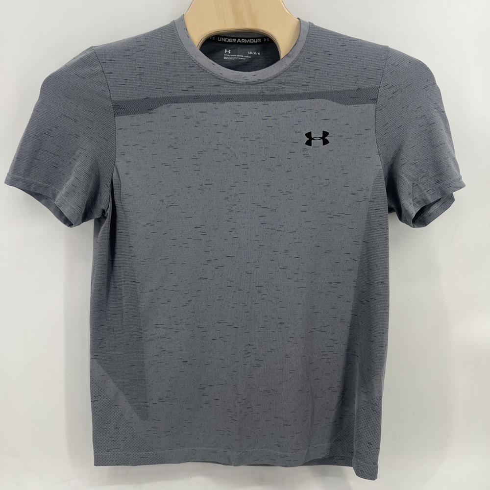 Under Armour T-Shirt Men's size Large Gray